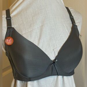 NWT Angelina Grey Full-Coverage Wired T Shirt Bra with Adjustable Straps
